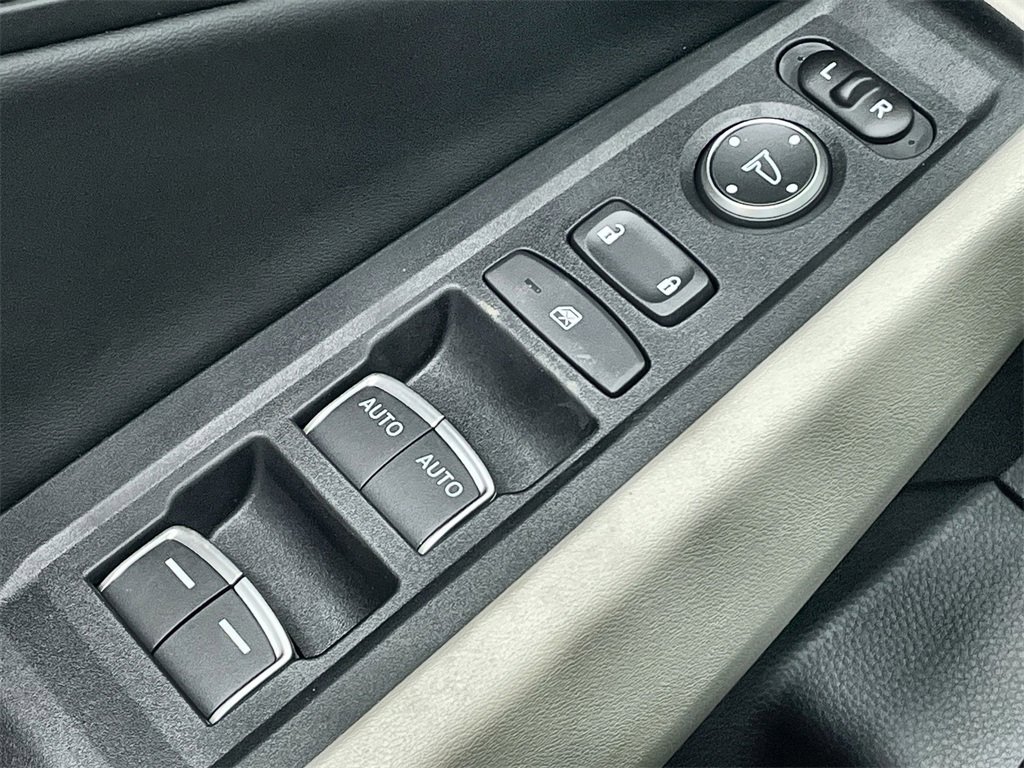 New 2025 Honda Accord EX-L image 12