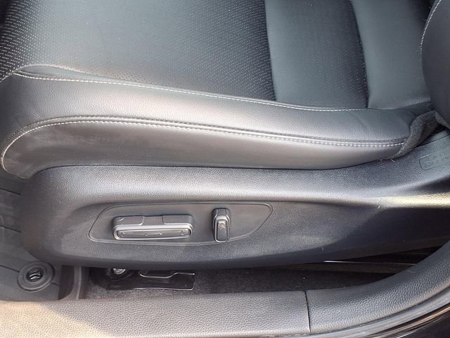 Used 2024 Honda Civic EX-L image 4