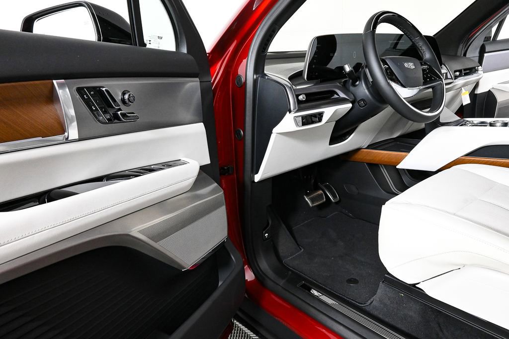 New 2026 Cadillac Vistiq Sport image 7