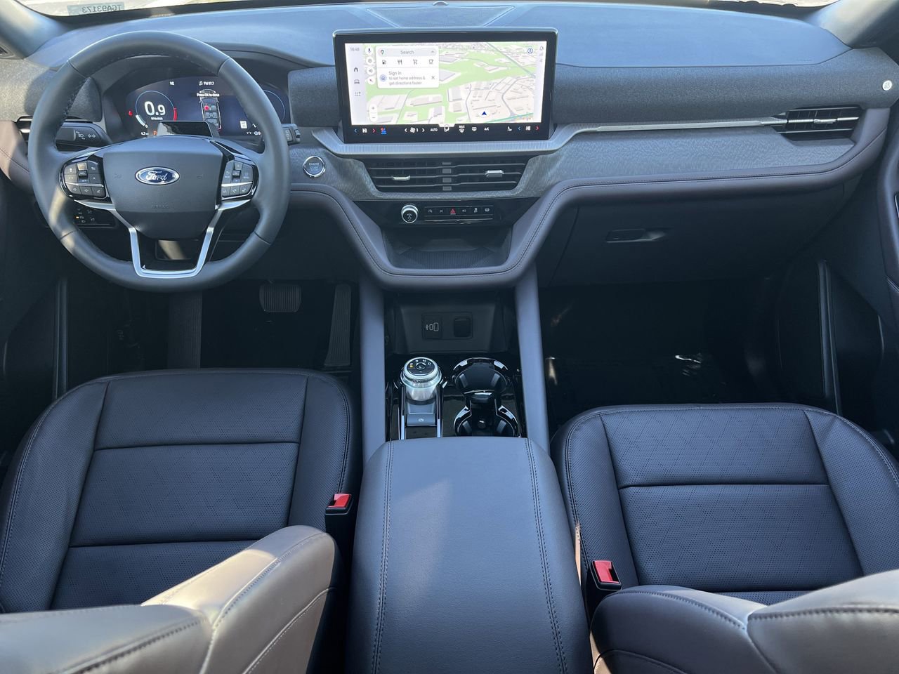 New 2026 Ford Explorer Platinum image 2