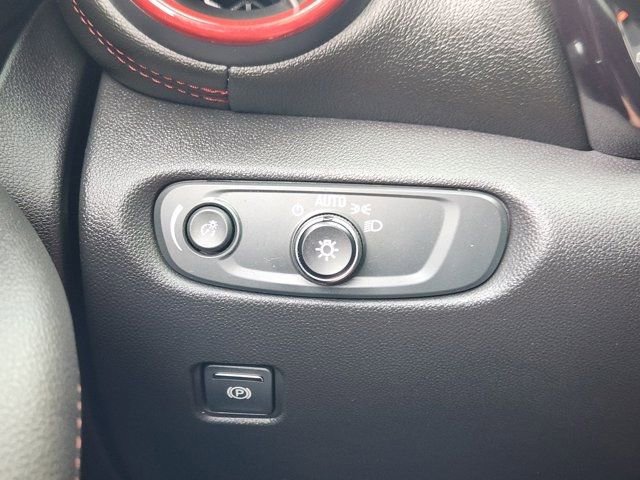 Used 2020 Chevrolet Blazer RS image 24