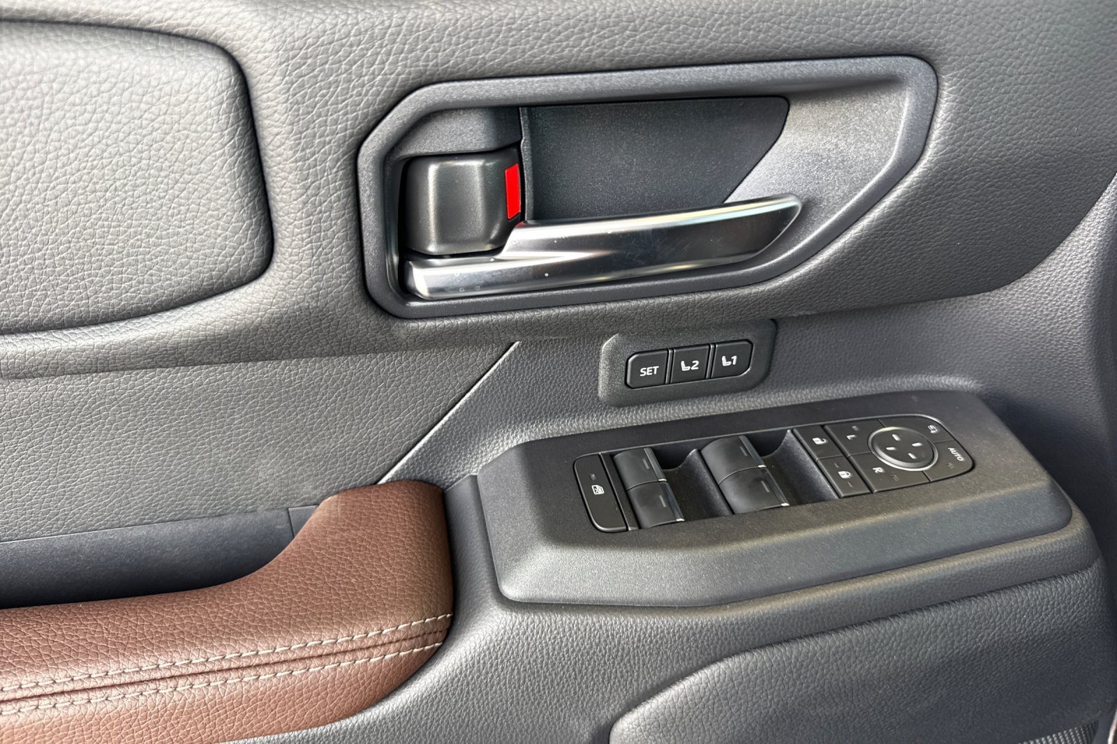 New 2027 Toyota Land Cruiser AWD/4WD image 10