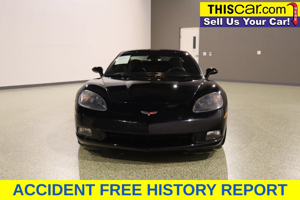 Used 2009 Chevrolet Corvette Coupe RWD image 3