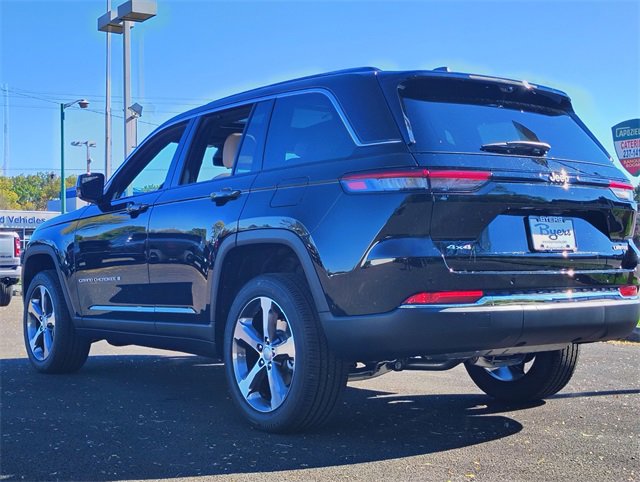 New 2025 Jeep Grand Cherokee Limited image 9