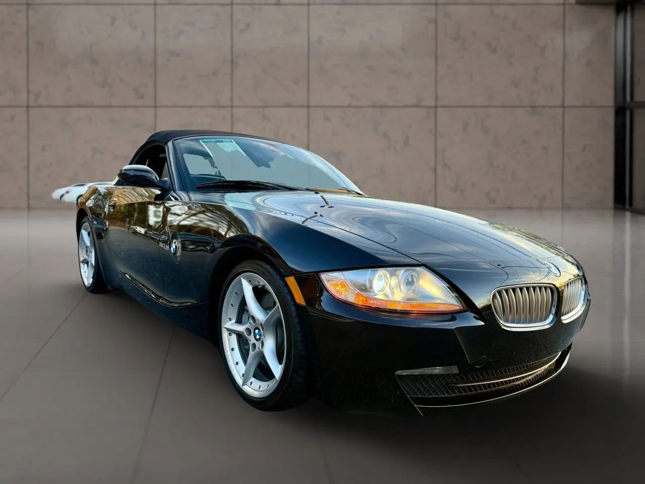 Used 2006 BMW Z4 3.0si image 13