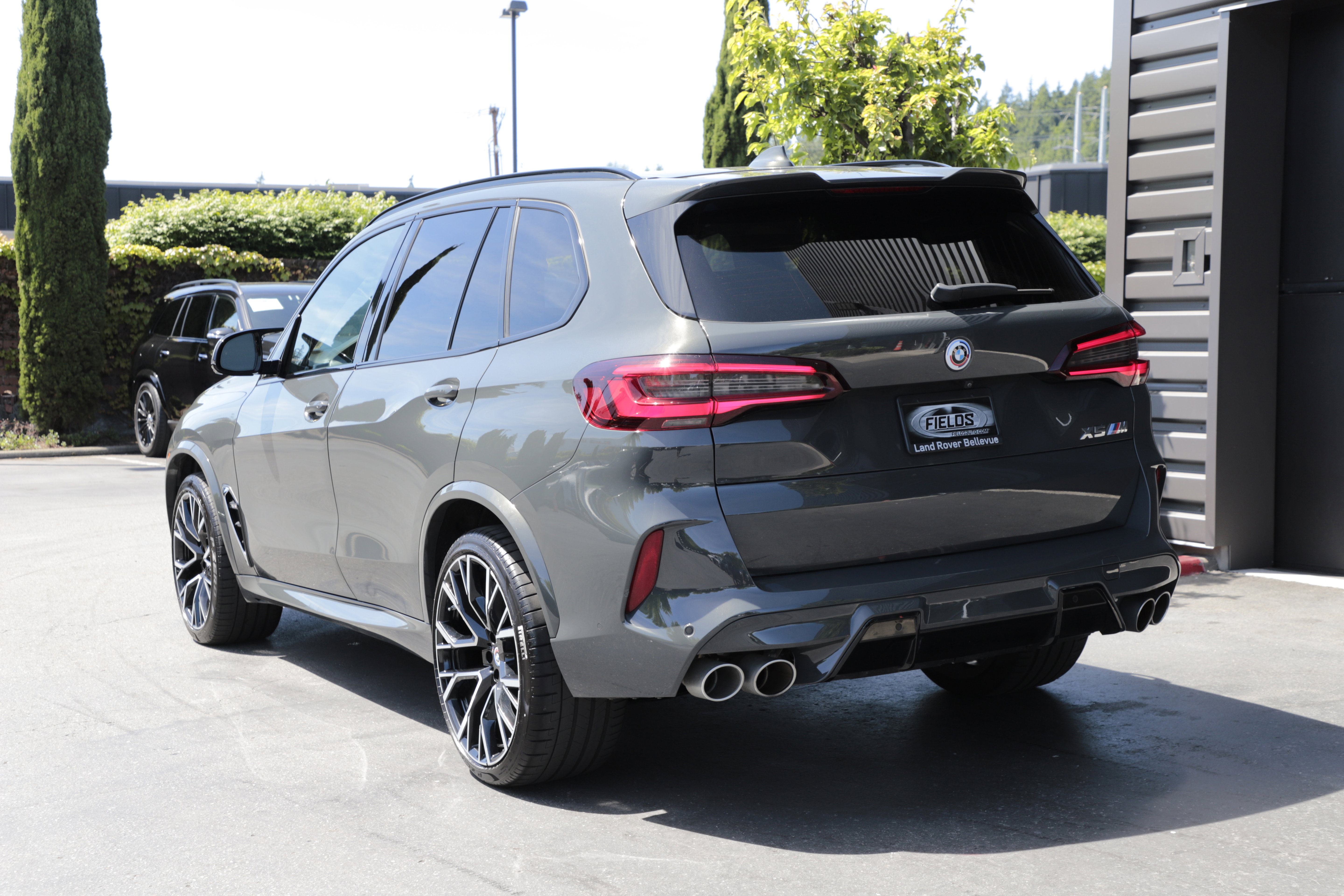 Used 2023 BMW X5 M w/ Executive Package AWD/4WD image 4
