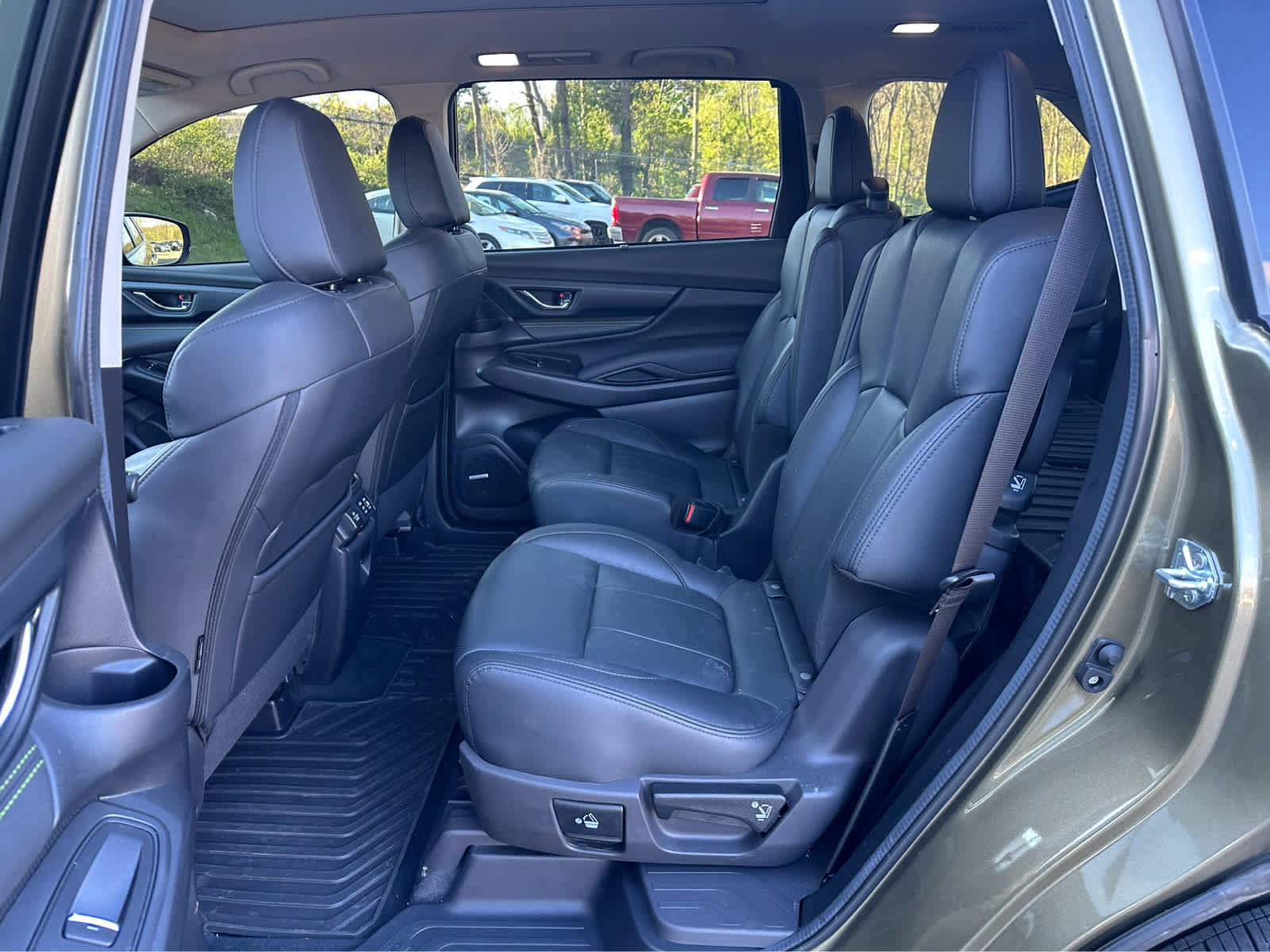 Used 2025 Subaru Ascent Bronze Edition w/ Onyx Package image 21