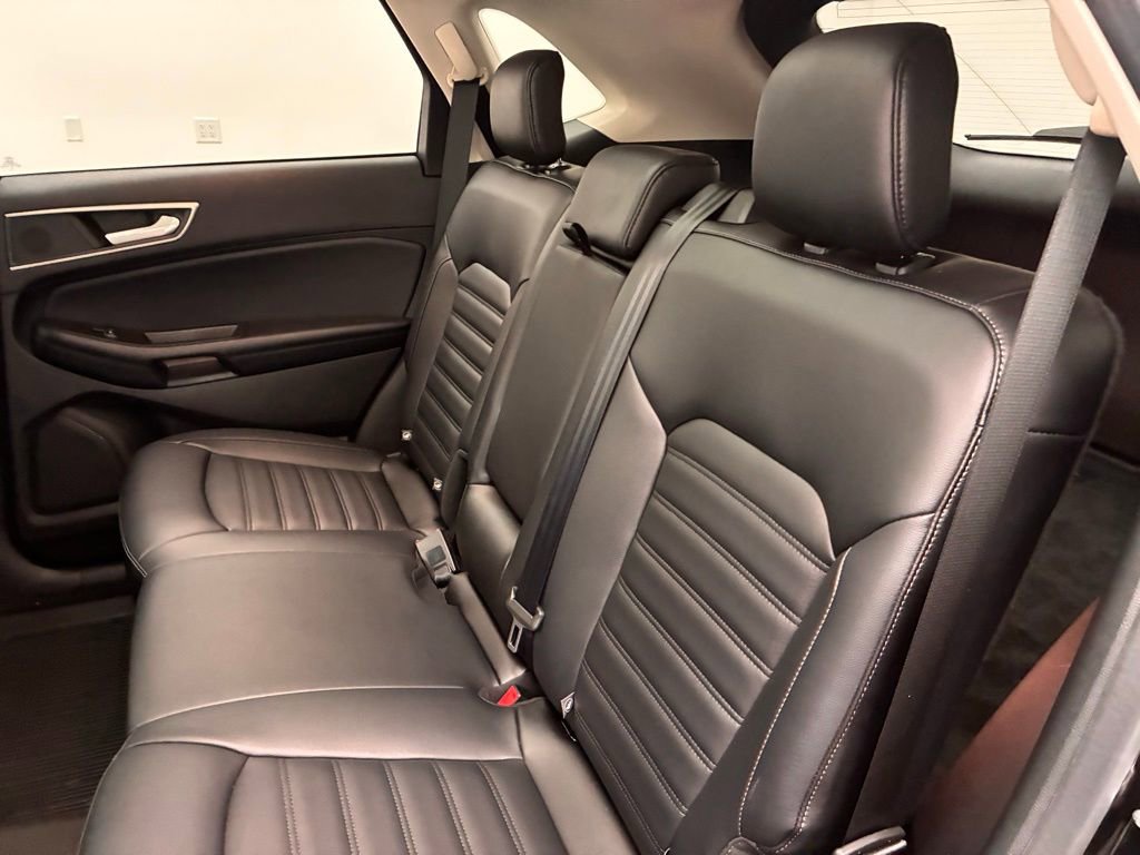 Certified 2022 Ford Edge SEL w/ Convenience Package image 35