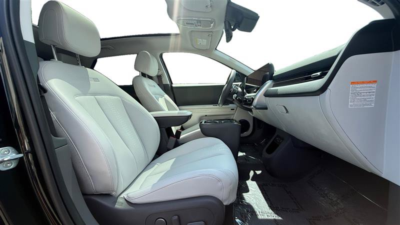 Used 2025 Hyundai Ioniq 5 Limited RWD image 17