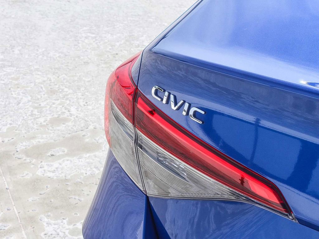 Certified 2022 Honda Civic EX image 7