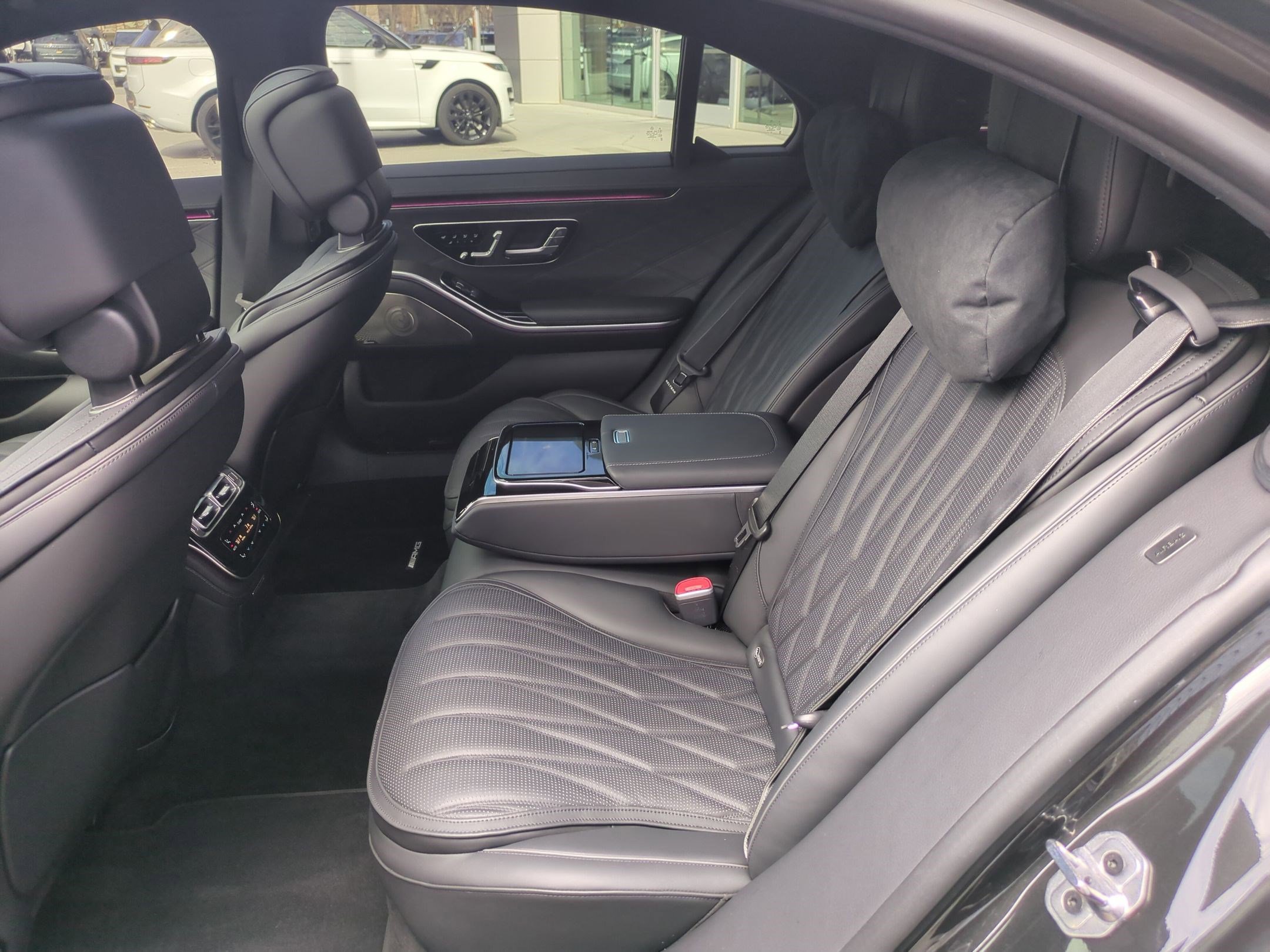 Used 2025 Mercedes-Benz S 63 AMG S image 28