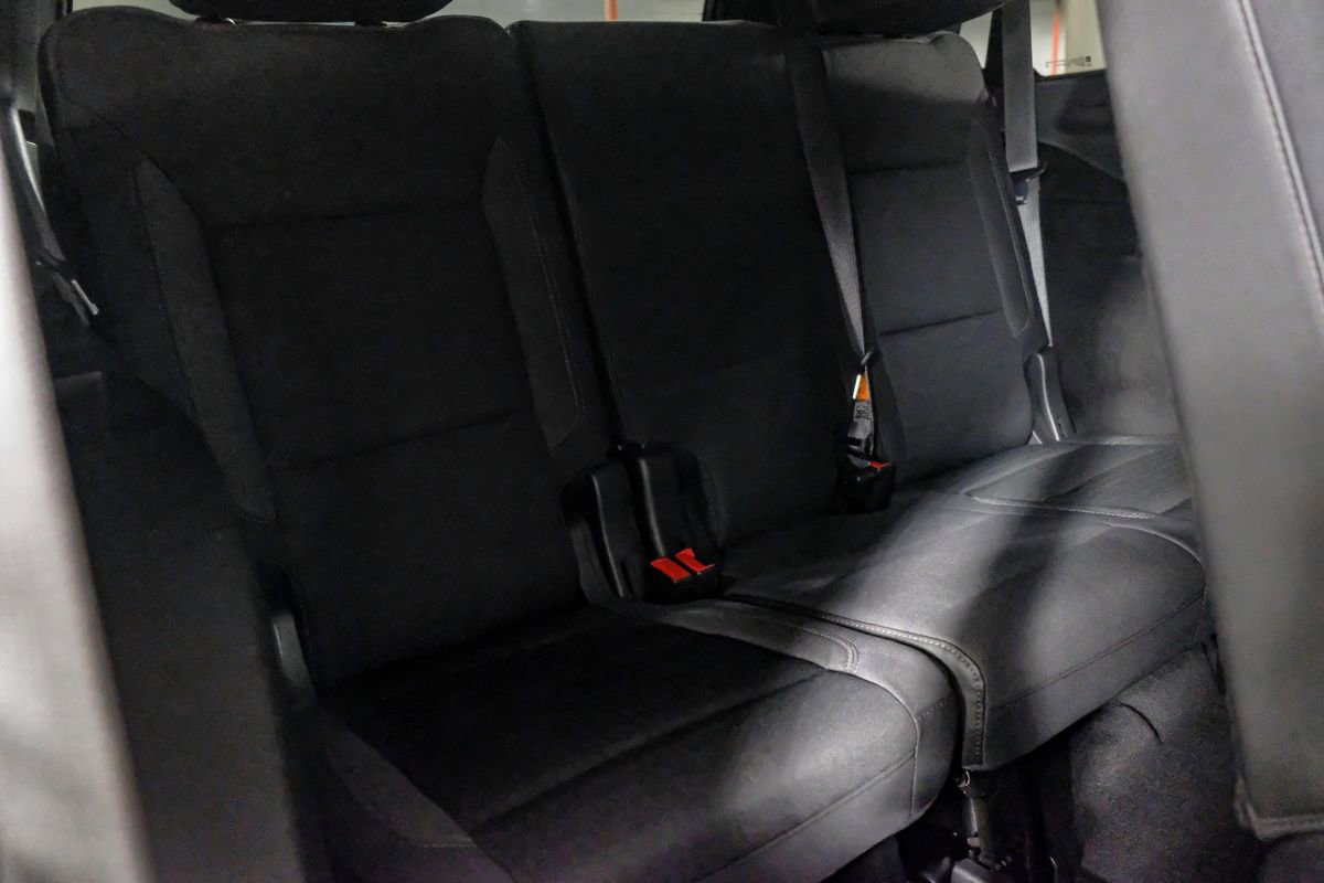 Used 2022 GMC Yukon SLE w/ Max Trailering Package image 32