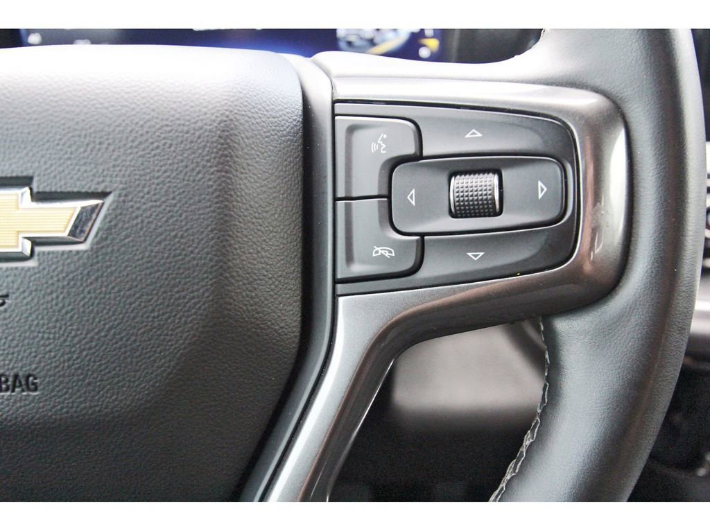 Used 2025 Chevrolet Silverado 3500 High Country w/ High Country Premium Package image 16