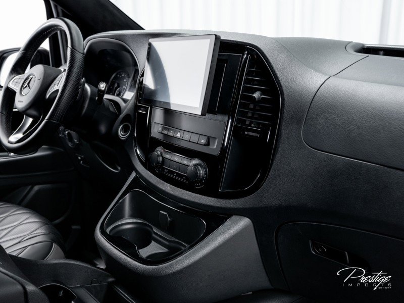 Used 2020 Mercedes-Benz Metris Passenger image 35