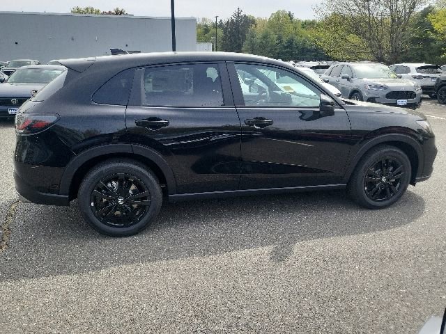 New 2026 Honda HR-V Sport image 8