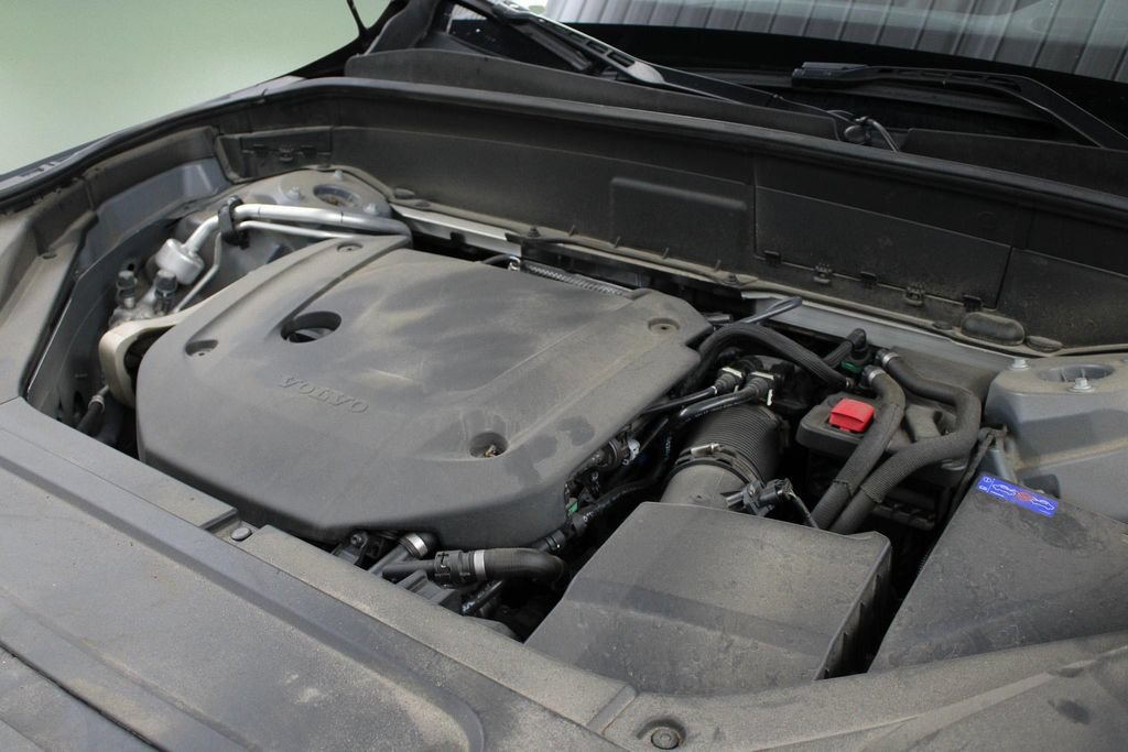 Certified 2023 Volvo XC90 B6 Plus AWD/4WD image 49