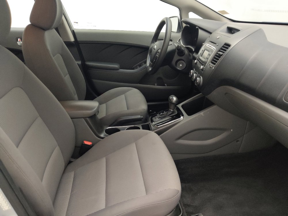 Used 2017 Kia Forte LX FWD image 21