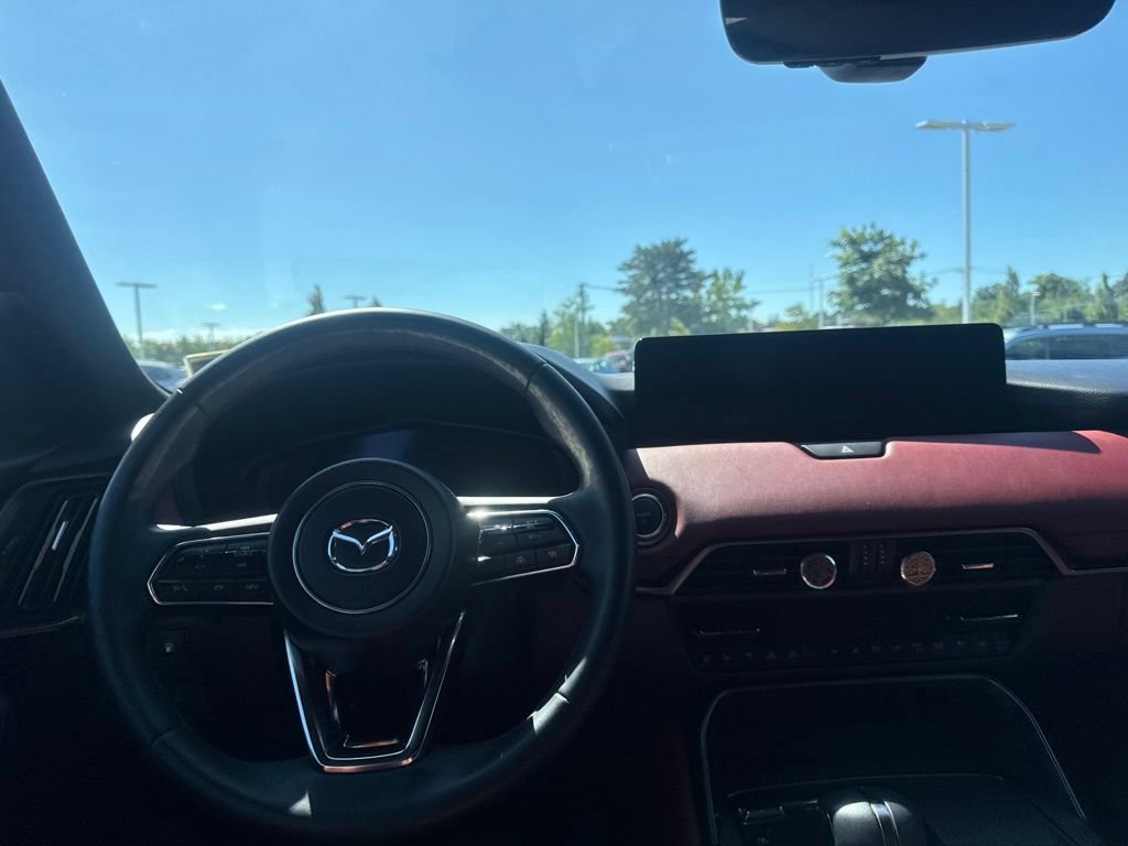 Used 2025 MAZDA CX-70 Plug-In Hybrid w/ Premium Plus AWD/4WD image 12