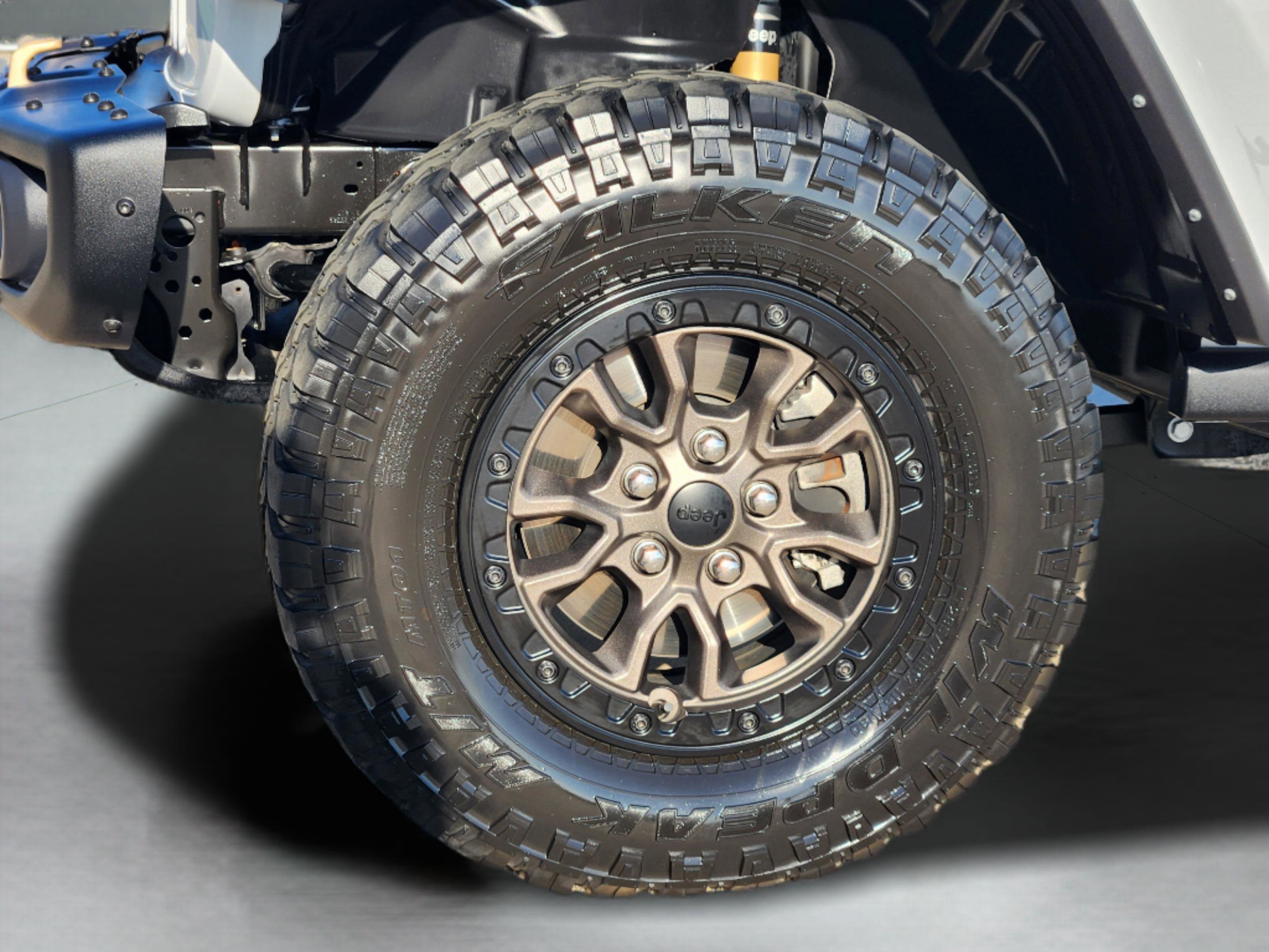 Used 2021 Jeep Wrangler Unlimited Rubicon w/ Dual Top Group image 33