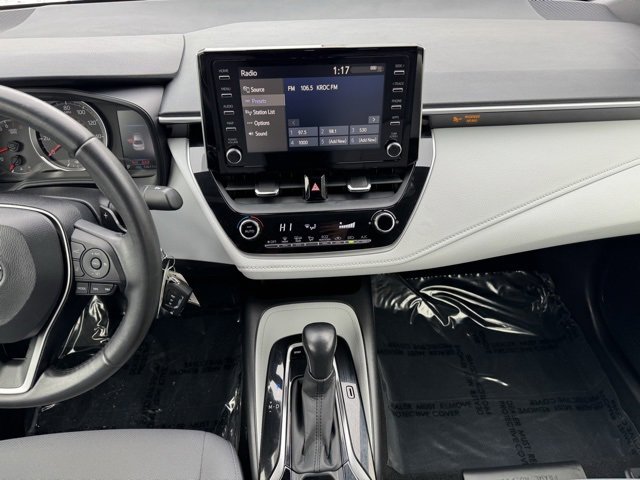 Certified 2020 Toyota Corolla SE image 2