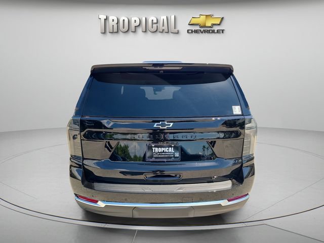 New 2026 Chevrolet Suburban LT w/ Comfort Package RWD image 4