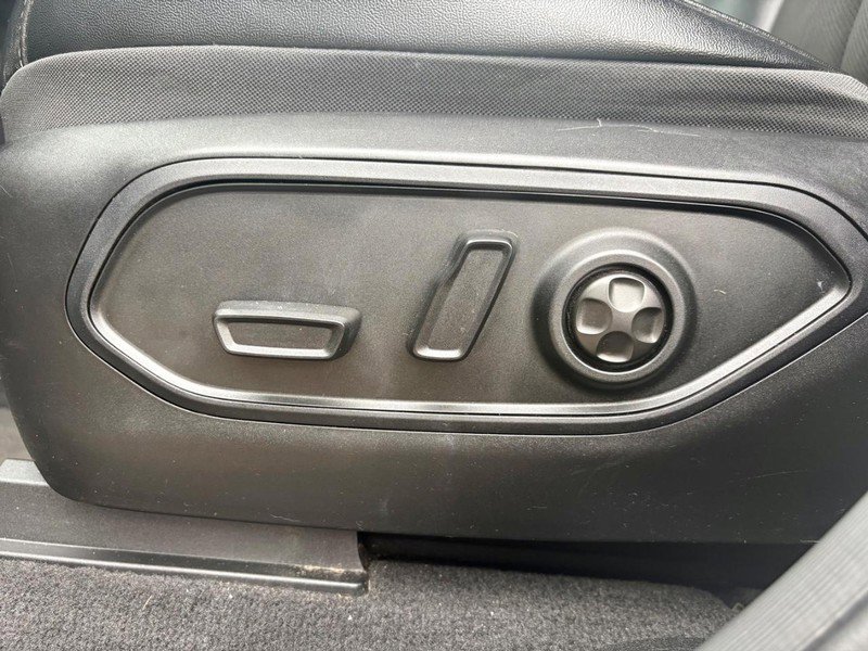 Used 2022 Jeep Grand Cherokee Altitude image 29