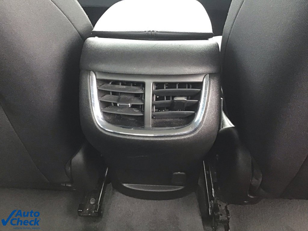 Used 2024 Chevrolet Malibu LT image 17