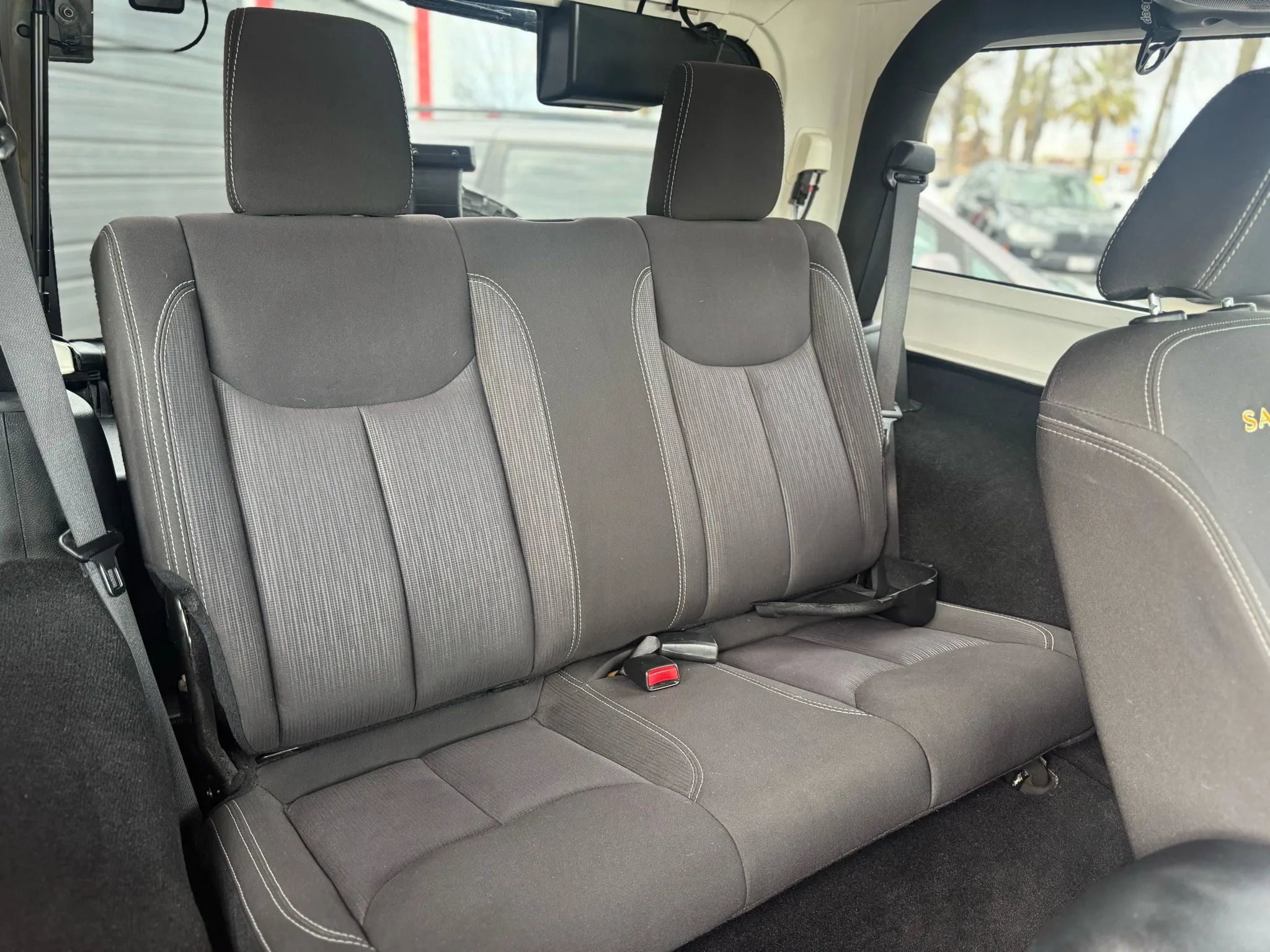 Used 2014 Jeep Wrangler Sahara w/ Mopar Chrome Edition Group image 11