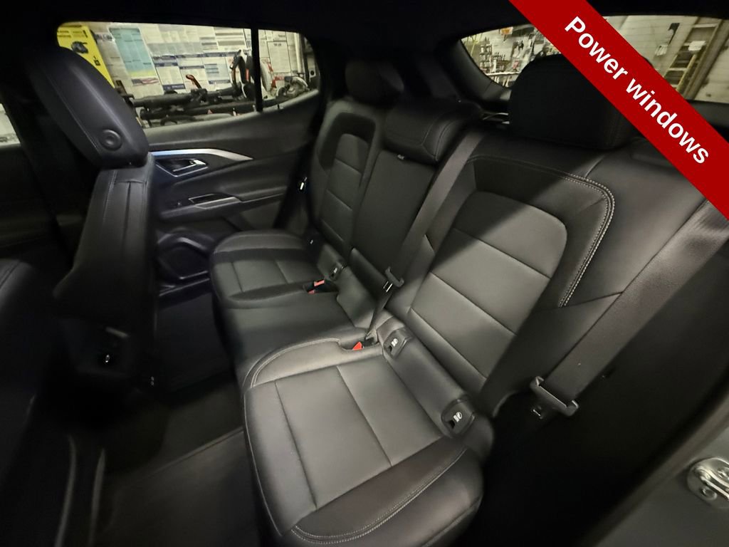 Used 2024 Chevrolet Equinox EV LT w/ LPO, All-Weather Mat Package image 39