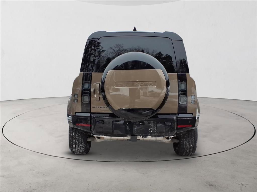 New 2026 Land Rover Defender 110 X-Dynamic SE image 6