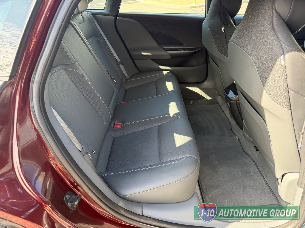 Used 2023 Lucid Air Touring AWD/4WD image 29
