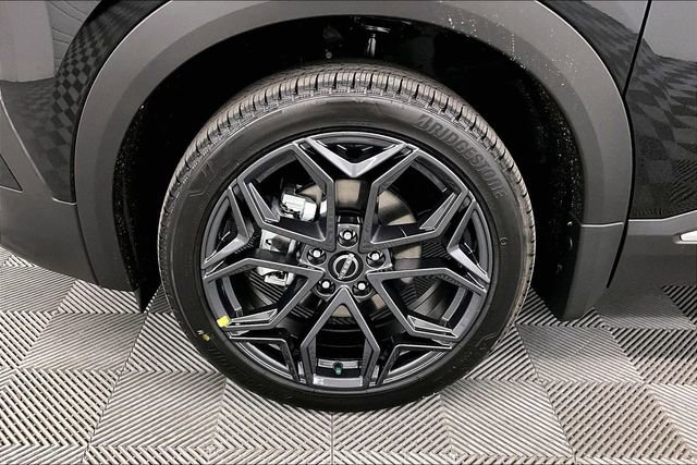 New 2026 Nissan Kicks SR w/ SR Premium Package image 11