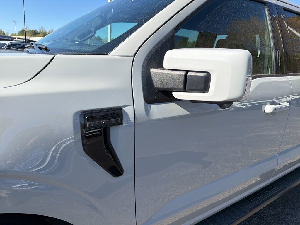 New 2026 Ford F150 Lariat image 17