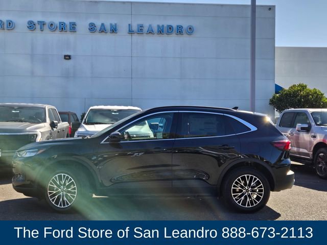 New 2025 Ford Escape SE image 5