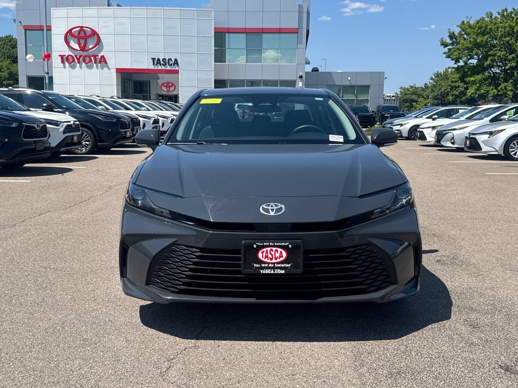 Used 2025 Toyota Camry LE AWD/4WD video 2