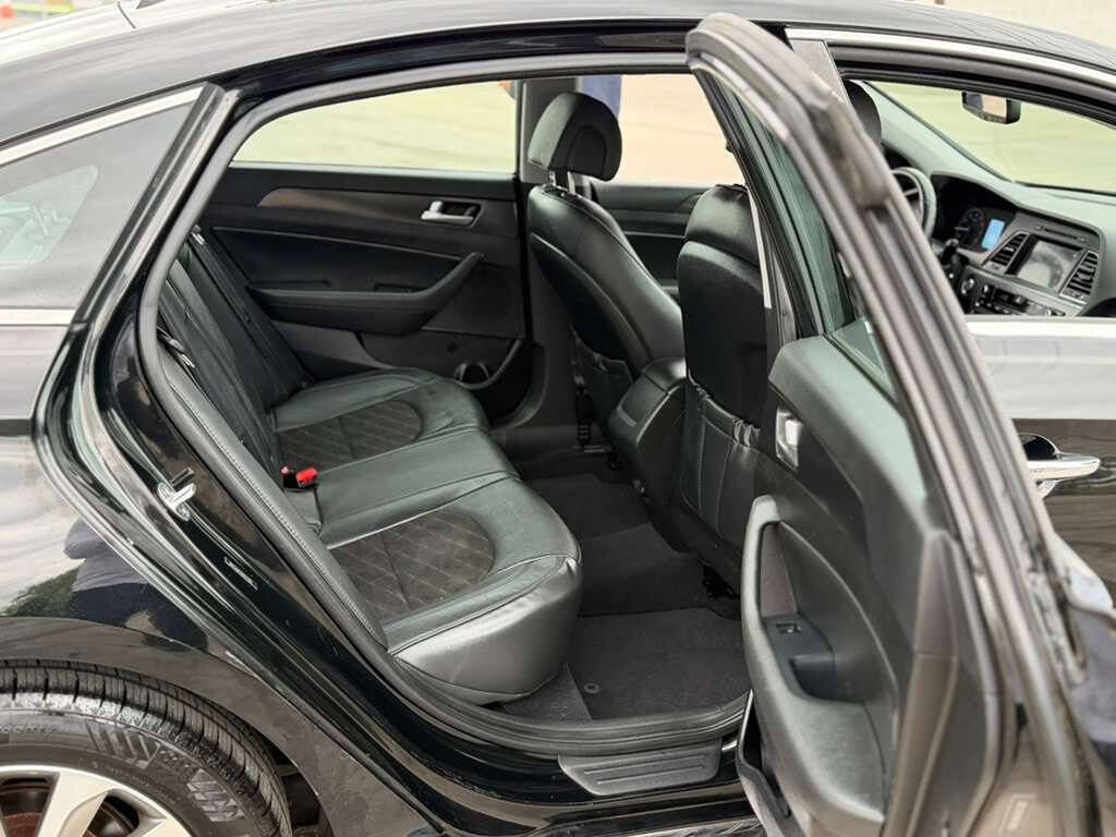 Used 2017 Hyundai Sonata Sport w/ Value Edition Package 02 FWD image 12