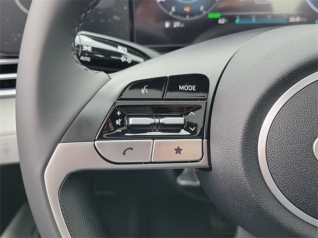 New 2025 Hyundai Elantra Limited image 5