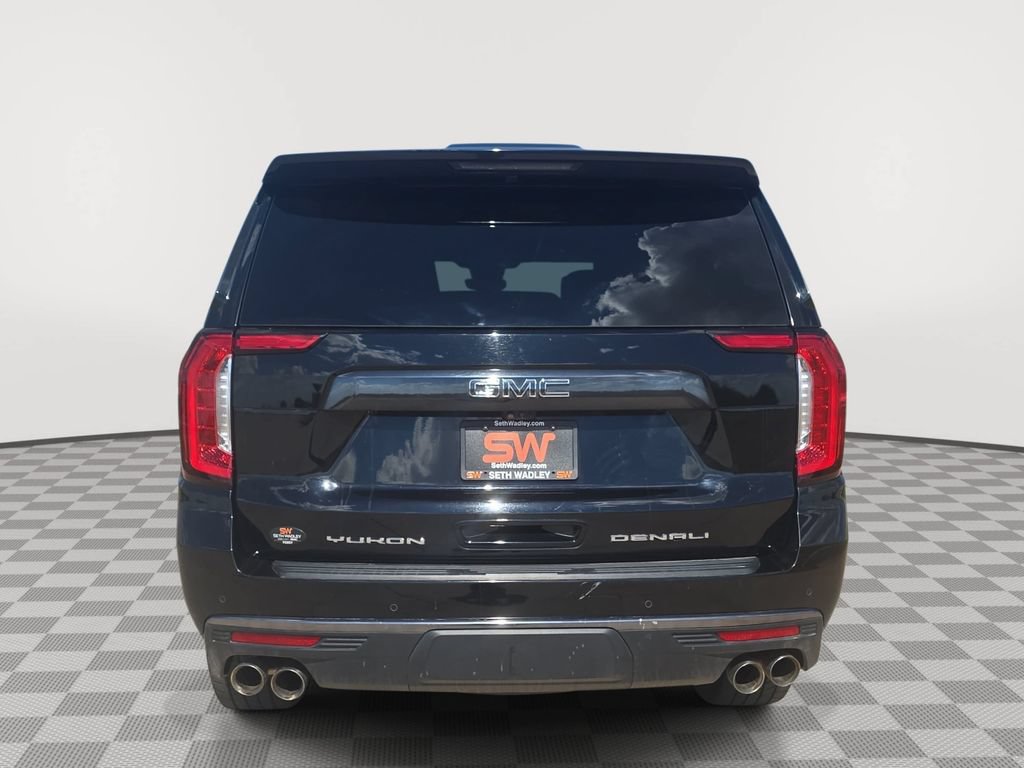 Used 2024 GMC Yukon Denali Ultimate AWD/4WD image 6