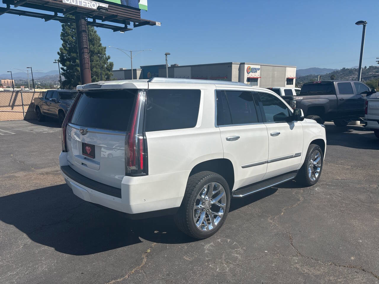Used 2018 Cadillac Escalade 2WD image 5