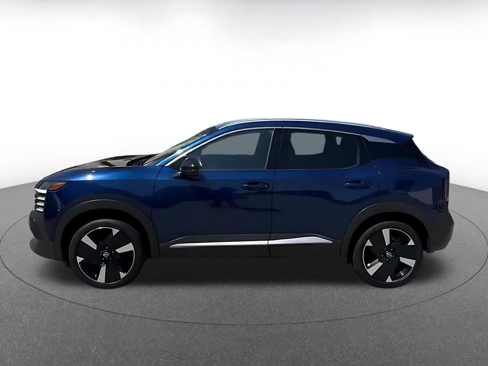 Used 2026 Nissan Kicks SR FWD image 10