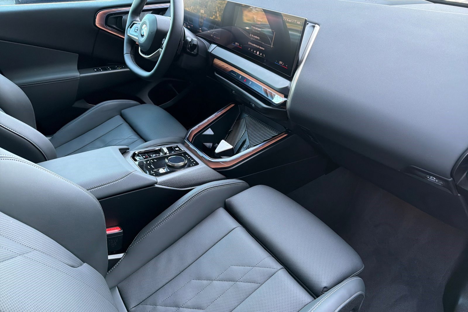 Used 2025 BMW X3 xDrive30i w/ Convenience Package image 19