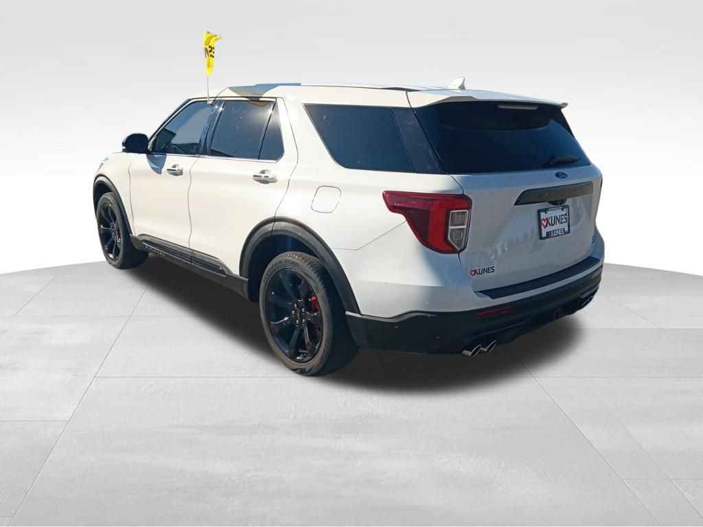 Used 2022 Ford Explorer ST w/ Equipment Group 401A image 9