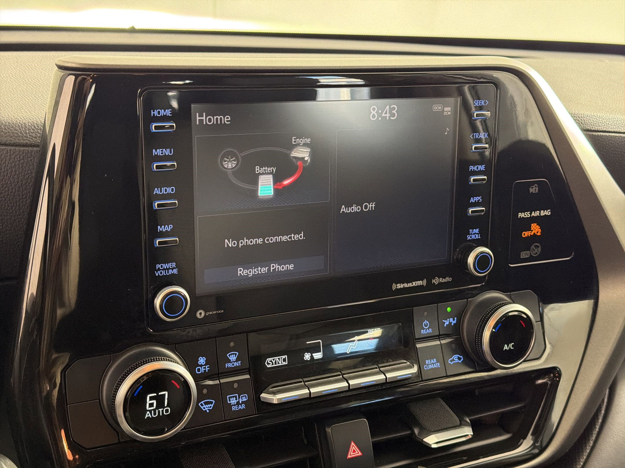 Used 2022 Toyota Highlander LE AWD/4WD image 23