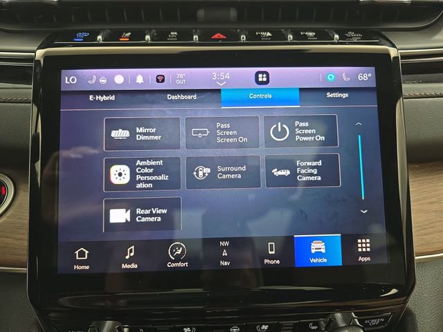 Used 2022 Jeep Grand Cherokee Summit w/ Advanced Protech Group IV AWD/4WD image 33