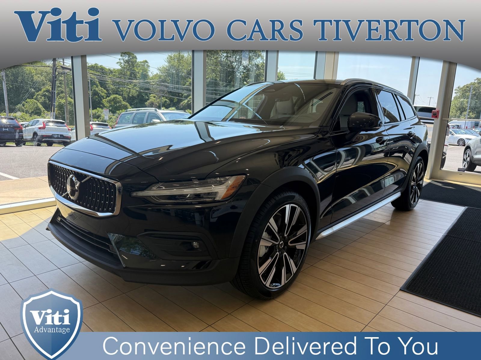 New 2026 Volvo V60 B5 Cross Country Ultra w/ Protection Package Premier