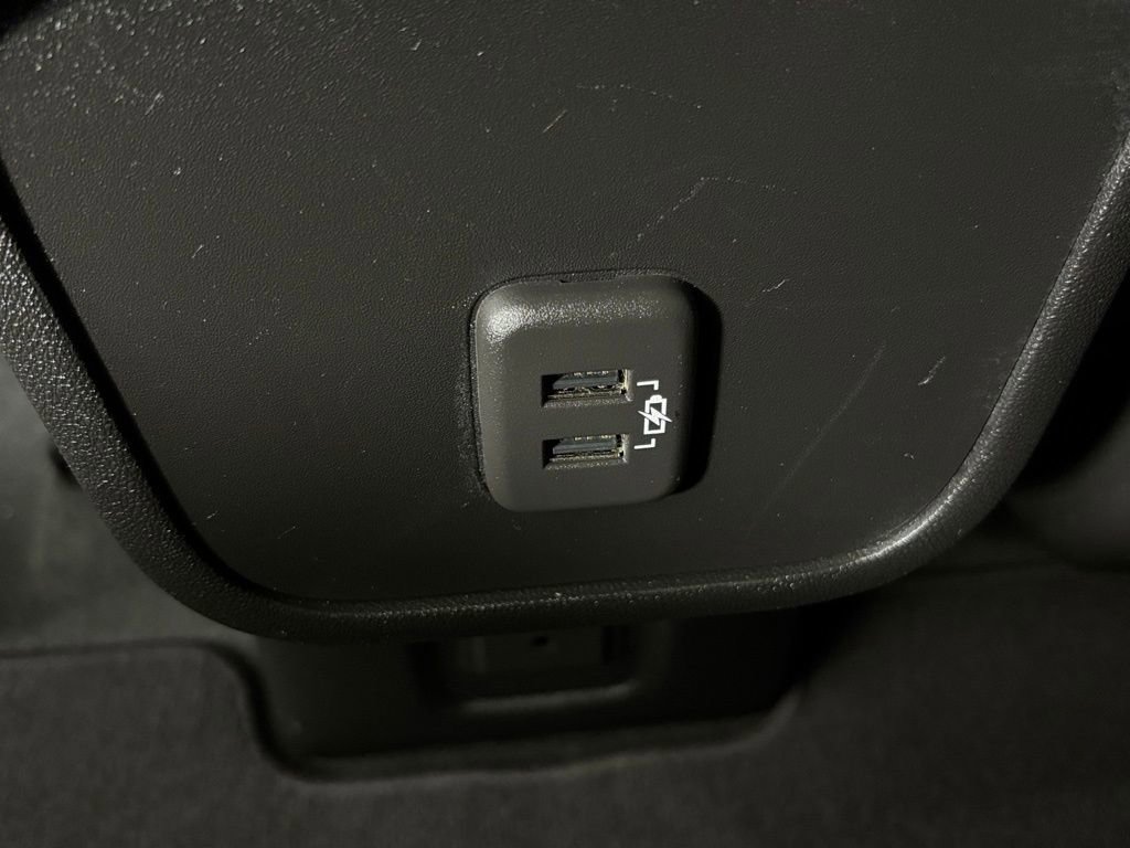 Used 2019 Chevrolet Equinox LT w/ Sun & Navigation Package image 38