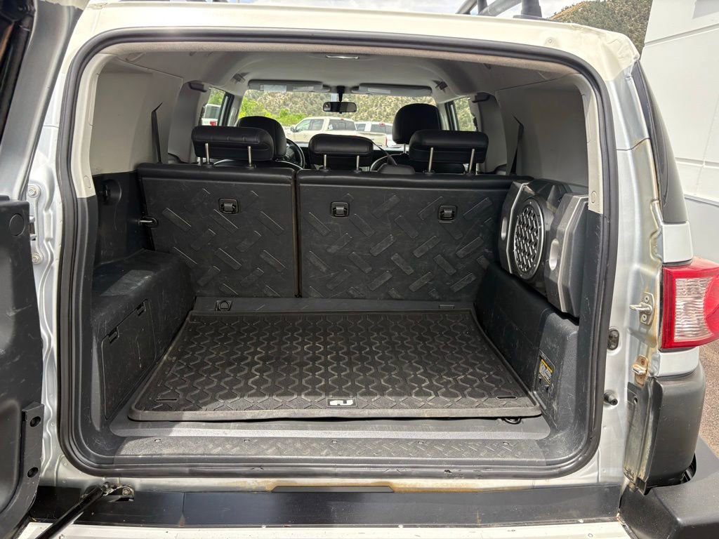 Used 2007 Toyota FJ Cruiser 4WD image 9