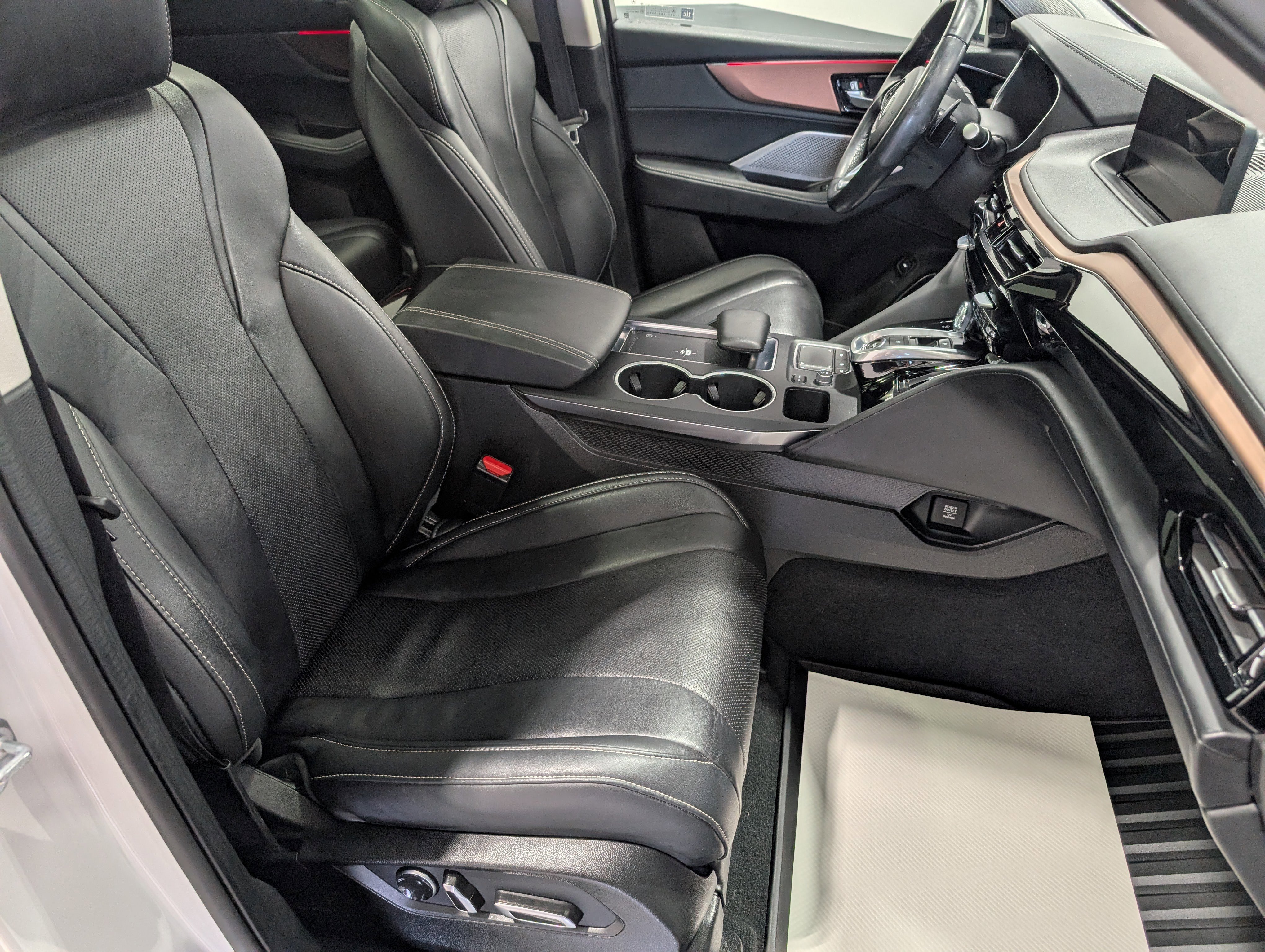 Used 2022 Acura MDX SH-AWD w/ Technology Package image 21