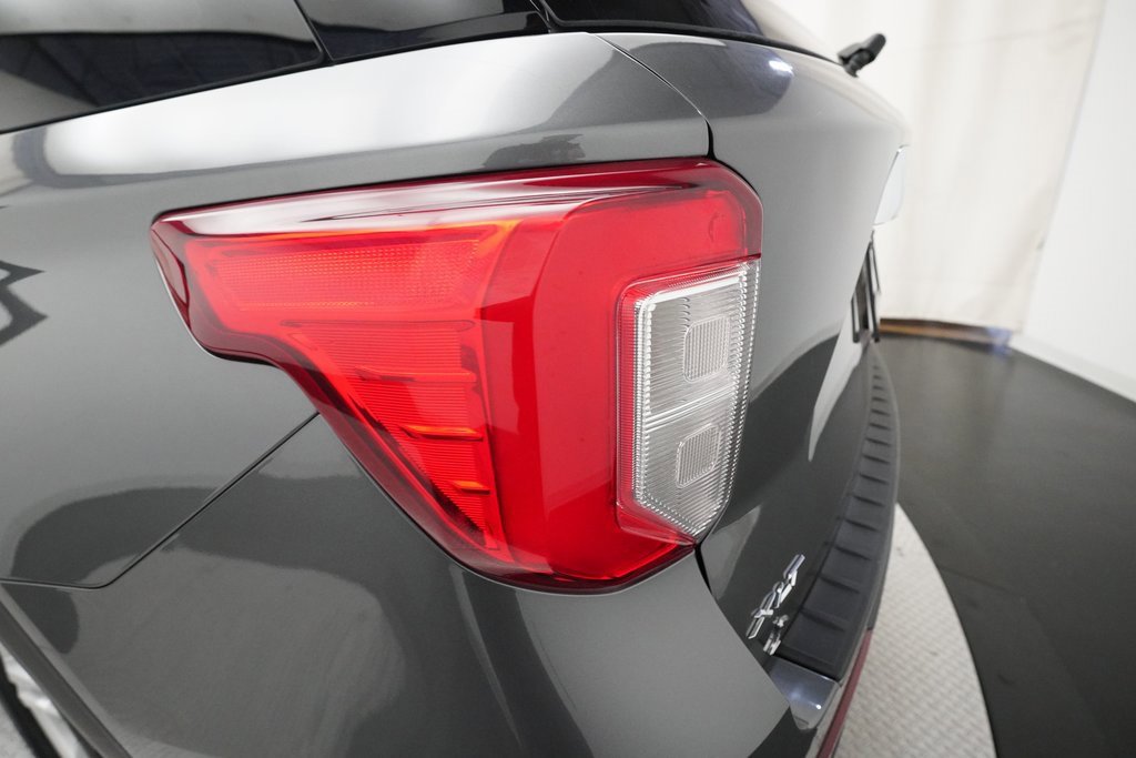 Used 2023 Ford Explorer XLT w/ Equipment Group 202A image 33