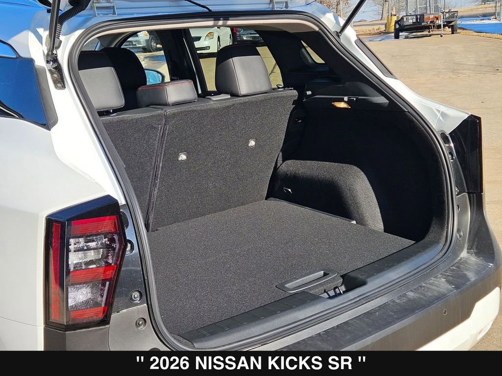 New 2026 Nissan Kicks SR image 28